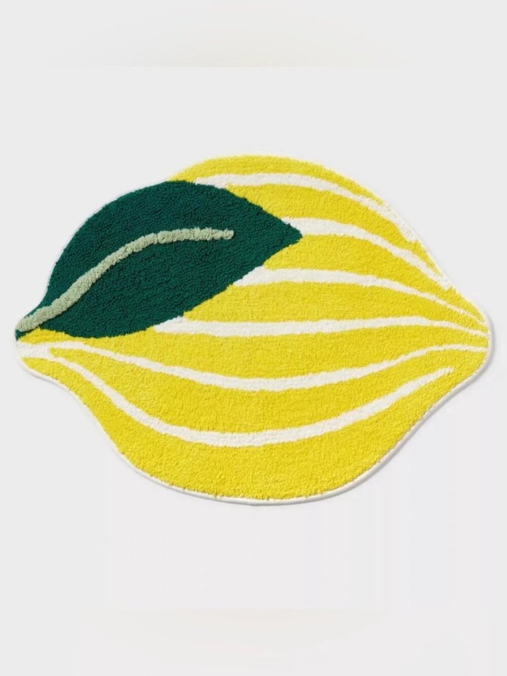 Room Essentials Machine Washable Lemon Area Rug / Bath Mat